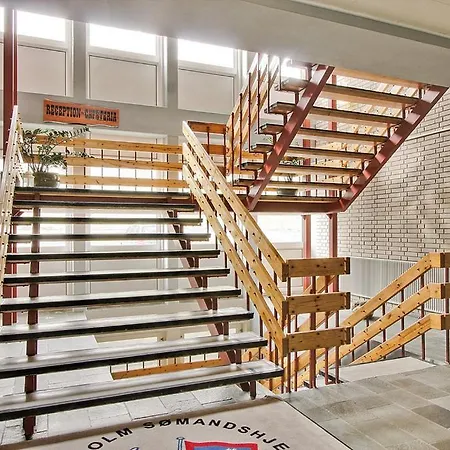 Harbour ホテル 3*